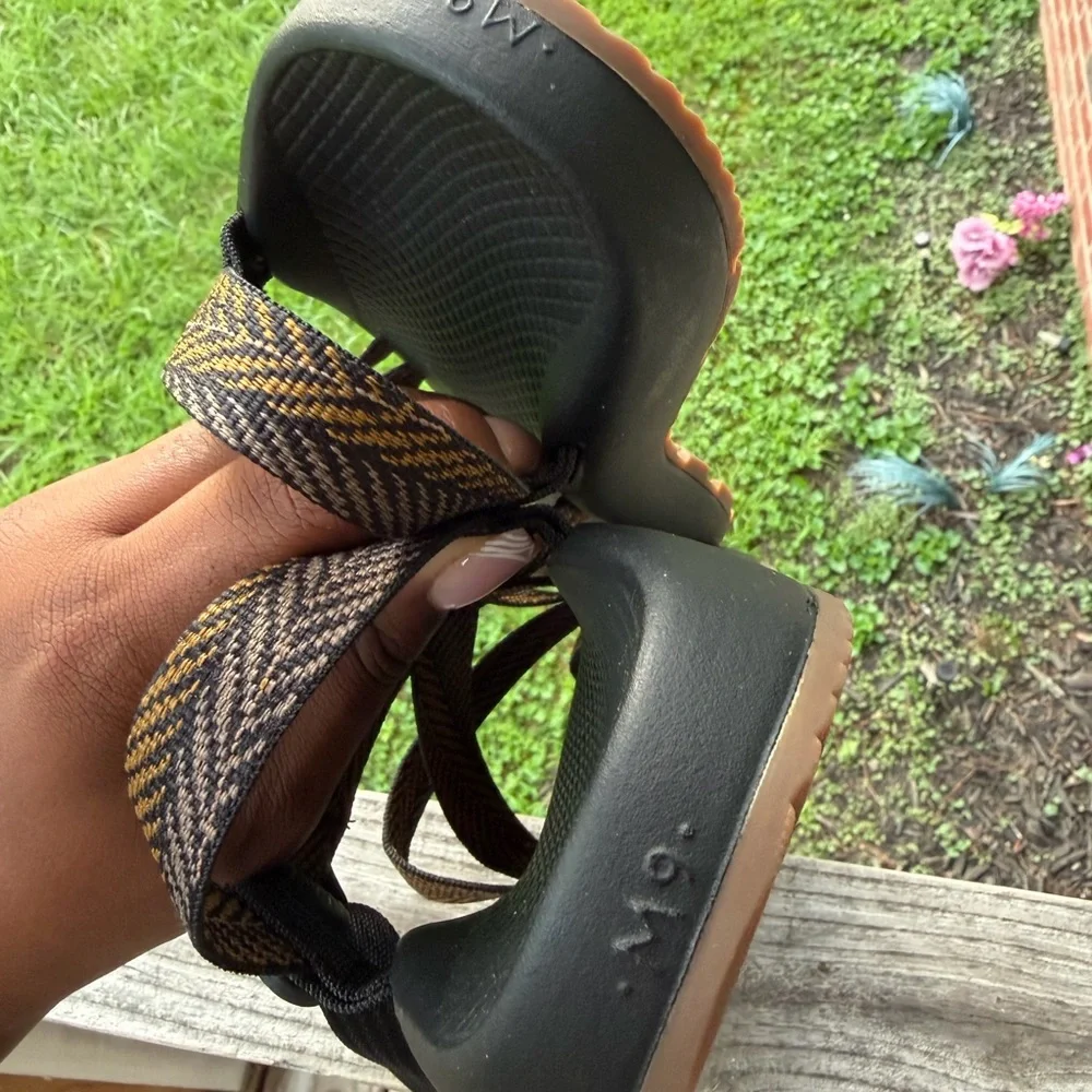 NWOT Men's Chaco Z/2 Adjustable Strap Classic Sandal size 9